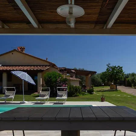 Vakantiehuis Case&colline La Macchia